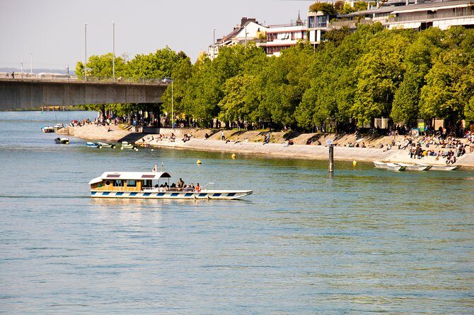 1 Hour express walk of Basel with a Local - 1 Hour, 6 People, and a Local Who Sets the Tempo