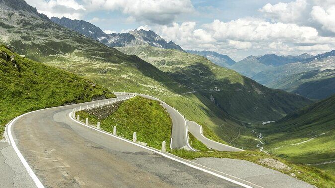 6-Day Drive 9 Swiss Passes, Glacier Express Route +Stelvio, Italy - Why This Porsche-Driven Alps Route Feels Different
