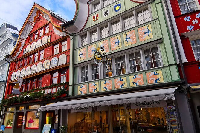 All Inclusive Rhine Falls and Appenzell Private Day Tour from Zurich - Guide matters: clear communication and an efficient rhythm