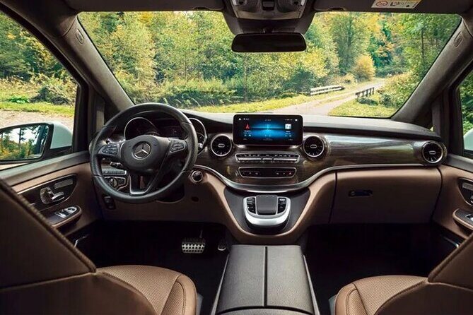 Arrival from Basel Airport BSL to Basel City by Luxury Vehicle - Key things that make this transfer work