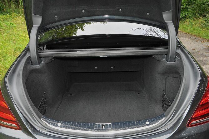 Arrival from Basel Airport BSL to Basel City by Luxury Vehicle - Who this transfer is best for (and who might skip it)