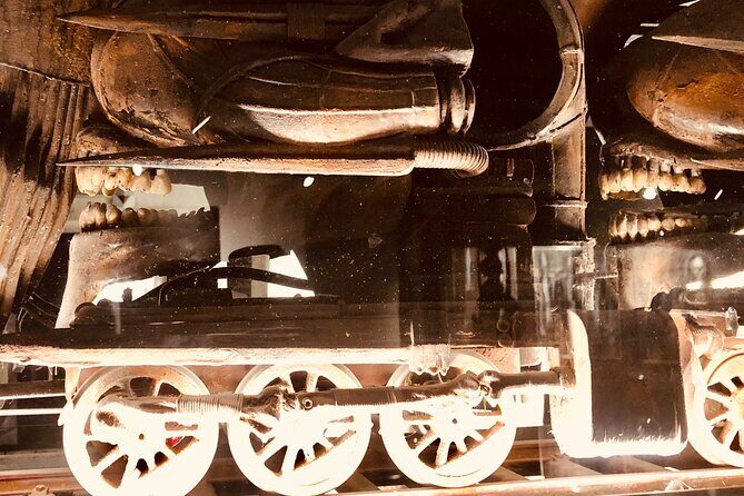 Art, Castle & Aliens: Gruyères Full-Day Tour to HR Giger Museum - Maison Cailler and the sweet science of chocolate making