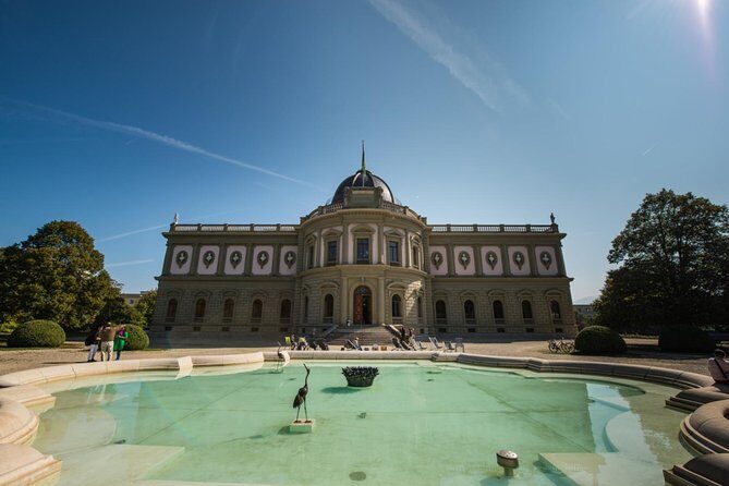 Best of Geneva City Tour with optional boat cruise - Tram through Old Geneva: a ride that can be great or frustrating (plan for both)