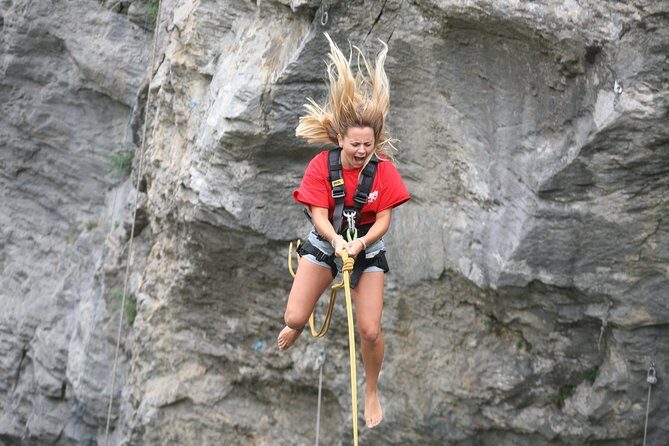 Canyon Swing with OUTDOOR - Harness, briefing, and the mental checklist before the leap