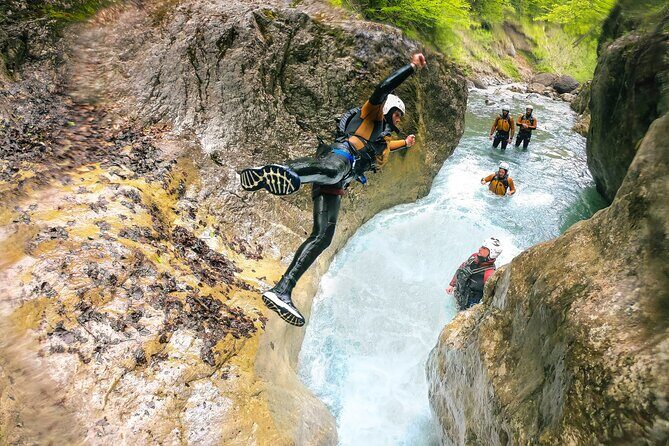 Canyoning in Interlaken from Zurich - Morning coach to Interlaken: the easy part before the hard part
