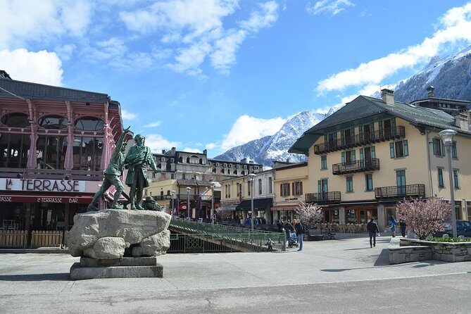 Chamonix Day Trip and Geneva City Tour - The Return to Geneva: Break Up the Day Without Losing Momentum