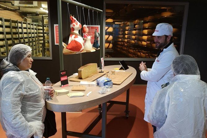 Chocolate, Cheese and Wine Tour in Luzern region - How the cheese stop near Lucerne makes the rest make sense