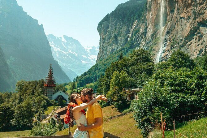 Discover Lauterbrunnen with CHEESE & CHOCOLATE - Key things you’ll notice on this Lauterbrunnen tour