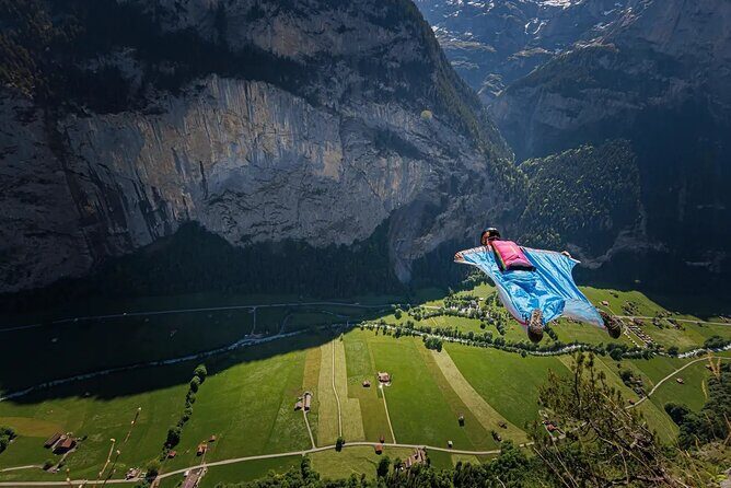 Discover Lauterbrunnen with CHEESE & CHOCOLATE - The 3-hour flow: what happens from Bahnhofplatz to the second you’re back