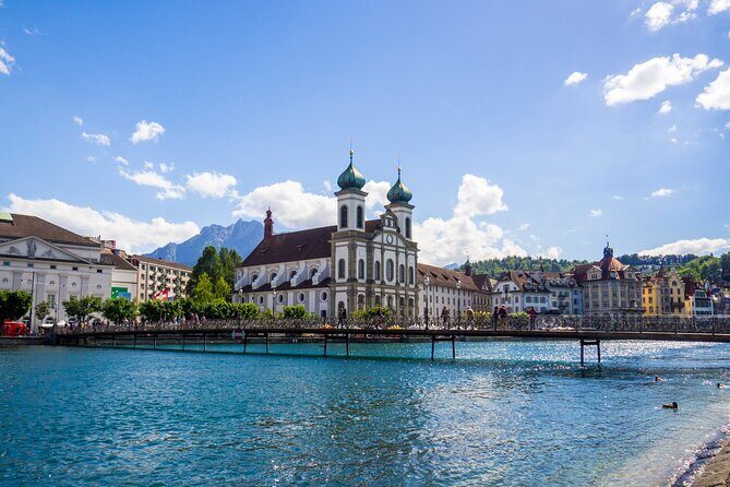 Explore Lucerne in 60 minutes with a Local - Entering Lucerne Through the Torbogen