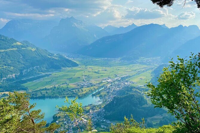 Flavours of Switzerland Luxury Private Tour from Zurich & Lucerne - Lake Lucerne and the viewpoint cheese board