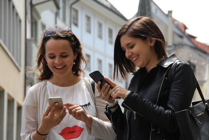 Fribourg Scavenger Hunt and Sights Self-Guided Tour - The sight-finding hints: how to make them work for you
