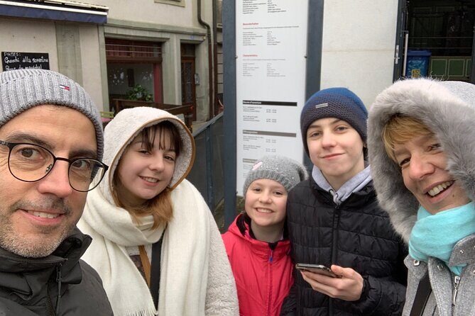 Fribourg Scavenger Hunt and Sights Self-Guided Tour - Questions at the sights: learning without turning it into a lecture