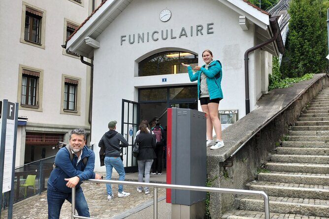 Fribourg Scavenger Hunt and Sights Self-Guided Tour - Photo tasks and point scoring: make it memorable