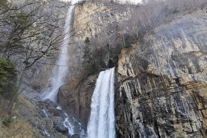 From Zurich: Breathtaking waterfall and lakes private tour - Pickup in Zurich: the easiest way to make the day feel short