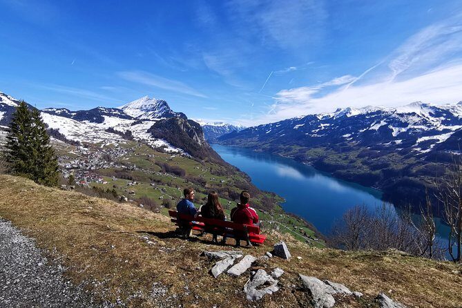 From Zurich: Breathtaking waterfall and lakes private tour - Lake Zurich drive: a first taste of Swiss nature and place