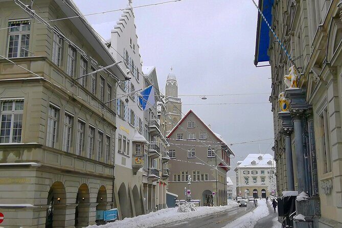 Full-Day Private Zurich Sightseeing Tour and Chocolate Tasting - Hönggerberg and ETH Zurich Area View Walk: Quiet Scenery at the End