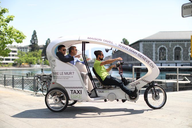 Geneva Highlights Tour by TaxiBike - Guide energy: Carlos, Dimitri, and the practical, human touch