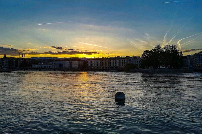 Geneva Private Walking Tour with a Local - Where You Start: Pl. du Bourg-de-Four for a Fast Geneva Orientation
