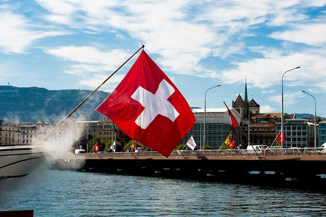 Geneva Walking Tour for your private group with an official guide - Who should book this private Geneva walk
