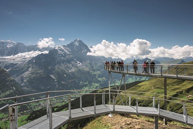 Grindelwald First - Top of Adventure from Zurich - After the bridge: Bachalpsee and the summit rhythm