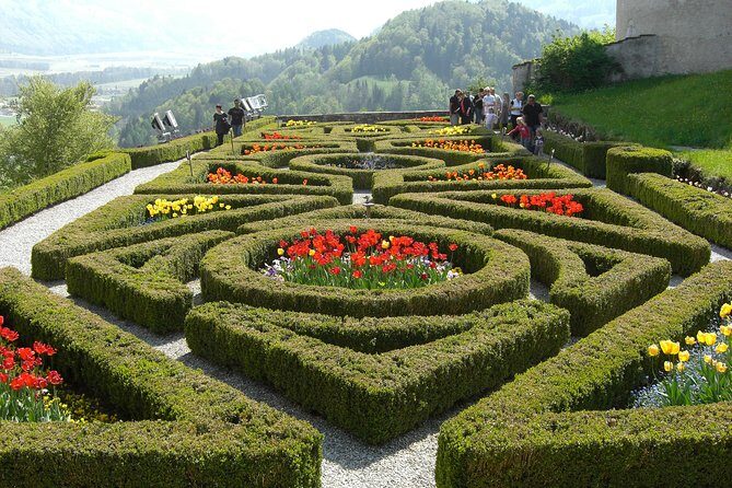 Gruyères Tour from Geneva With Train, Chocolate and Cheese - Lunch Reality: Plan for Food Without Assuming a Full Meal
