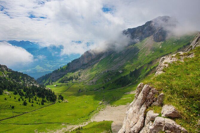 Guided Daytrip to Mount Pilatus and Lucerne from Zurich - Getting great views without wasting time or energy