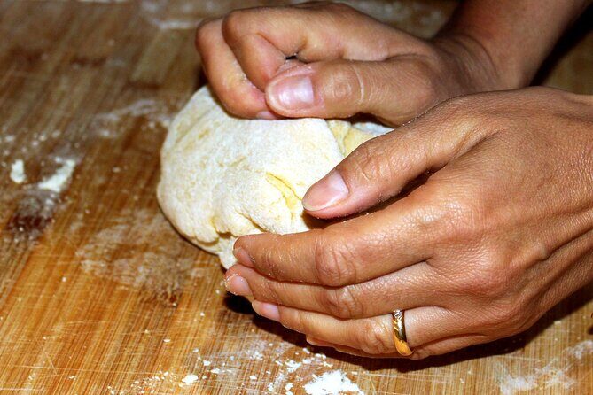 Homemade Italian Lasagna Experience with a Local Family - Key highlights you’ll actually feel during the evening