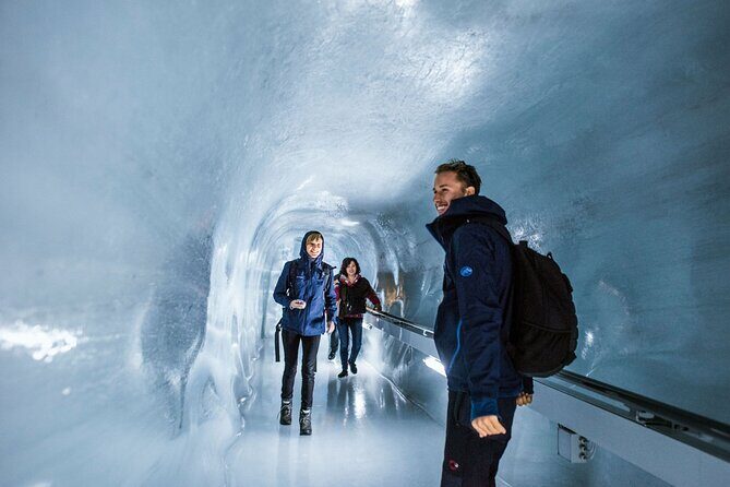 Jungfrau, Top of Europe & Interlaken Small group from Zurich - The 8:00am start: Zurich bus station to the Alpine route