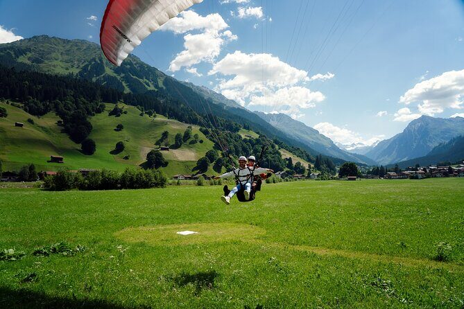 KLOSTERS: Paragliding For 2 - Couples (Video &Photos Incl.) - Why Klosters tandem paragliding is built for couples