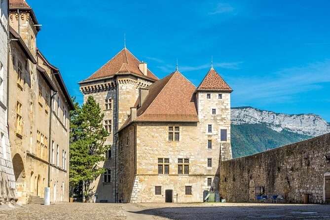 Lake Annecy Private Day Trip from Geneva - Pickup in Geneva: the moment that shapes your day