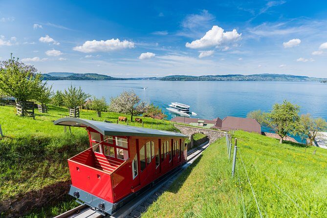 Mount Bürgenstock Independent Tour from Lucerne - Lucerne to the boat: start smart at Bahnhofquai