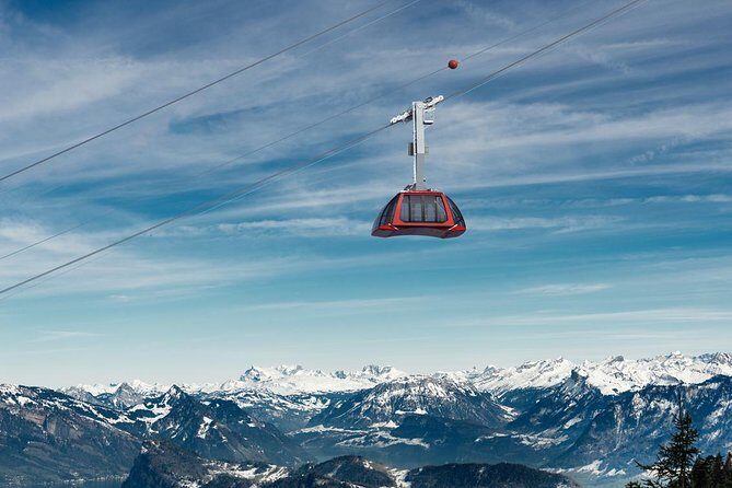 Mt. Pilatus Gondola and Aerial Cableway Ticket from Kriens - Kriens to Fräkmüntegg: the panorama gondola that sets the tone