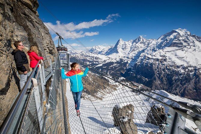 Mt. Schilthorn & Mürren Private Day Trip from Interlaken - Piz Gloria on Schilthorn: Bond cinema meets real altitude views