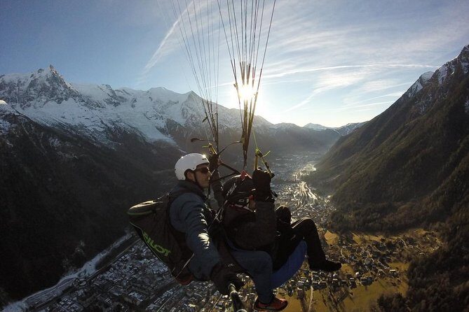 Paragliding Experience from Chamonix and Aiguille du Midi - Geneva to Chamonix: the long coach ride that sets the mood