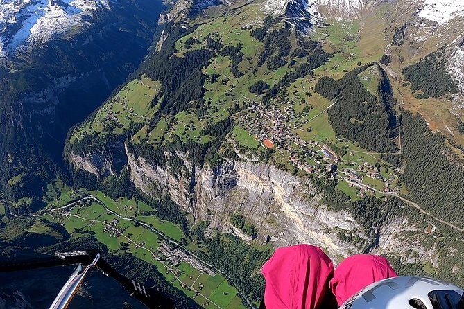 Paragliding Tandem in Switzerland - Meeting at Brunni-Bahnen: the first 2 hours of your flight