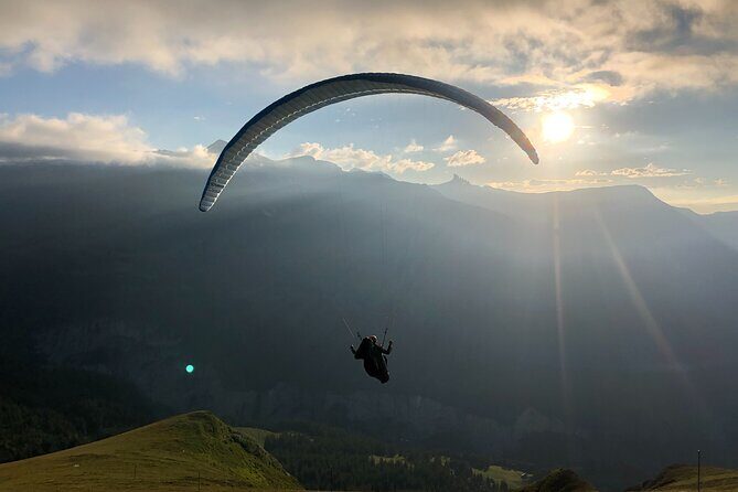 Paragliding Tandem in Switzerland - In the air over Titlis and Brunni: what you actually see