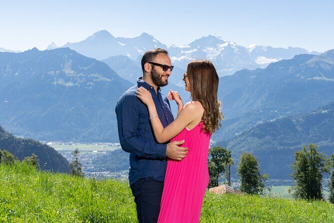 Phototour Private Photoshoot in Interlaken & Lake Brienz and Thun - Lake Brienz at Bönigen: studio lighting by mountain water