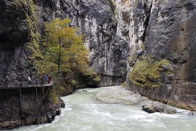 Private Day tour from Interlaken: Lake, Gorge & Waterfall - Giessbach Falls: getting close to the falls without the chaos