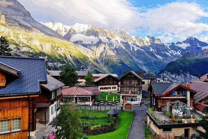 Private Day Tour to Lauterbrunnen Interlaken Murren from Lucerne - Stop 5: Lauterbrunnen Valley Walk and Waterfall Time