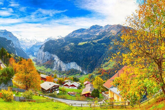 Private Top of Europe Day Trip from Lucerne with a Pro Guide - Kleine Scheidegg: your gateway switch at the foot of Eiger, Mönch, Jungfrau