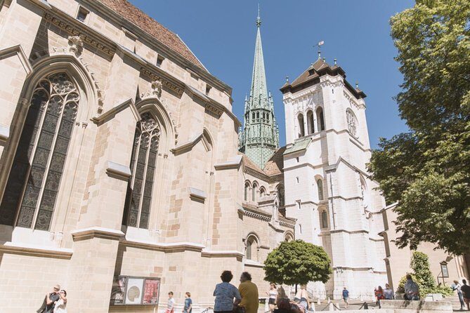 Private Tour : The best of Geneva city tour - Optional Lake Leman Cruise: When It’s a Smart Add-On