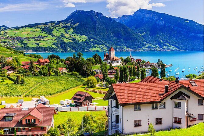 Private Tour to Swiss Capital, Castles & Lakes by Car from Zurich - Bern old town and capital sights: a UNESCO walk with focus