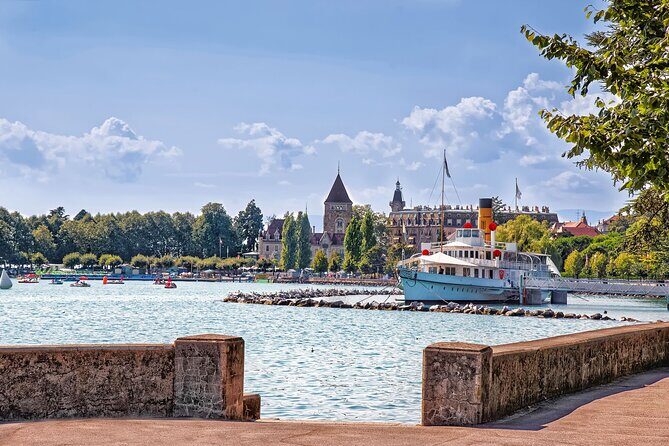 Private Trip from Geneva to Montreux through Lausanne - Geneva to Lausanne: the value of doing two cities in one sweep