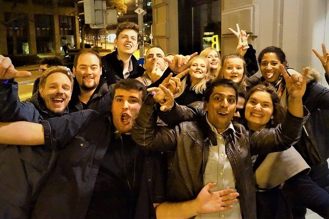 Pub Crawl Zurich - Meeting at 2. Akt Sportsbar Zürich and getting oriented fast