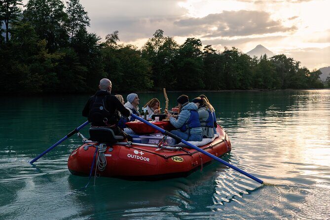 Raclette Rafting in Interlaken - Guides and group energy: what makes it feel fun