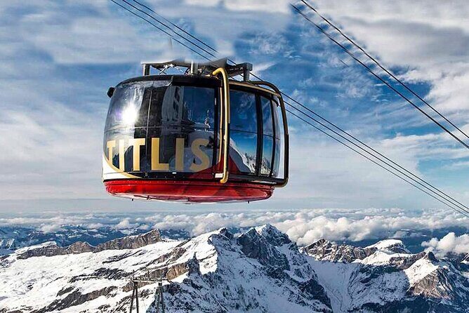 Swiss Alps & Mount Titlis Private Glacier Experience - Renting Snow Gear at Titlis and Staying Comfortable