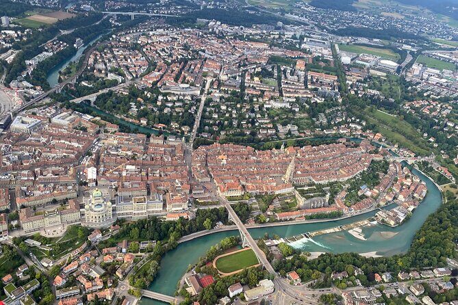 Swiss Capital city helicopter sightseeing tour - the ideal flight to see Berne - Why a short helicopter flight works so well for Bern