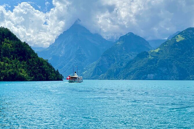 The natural wonders of Switzerland: private tour from Basel (1 day) - Altdorf and Wilhelm Tell: the legend you can actually stand inside