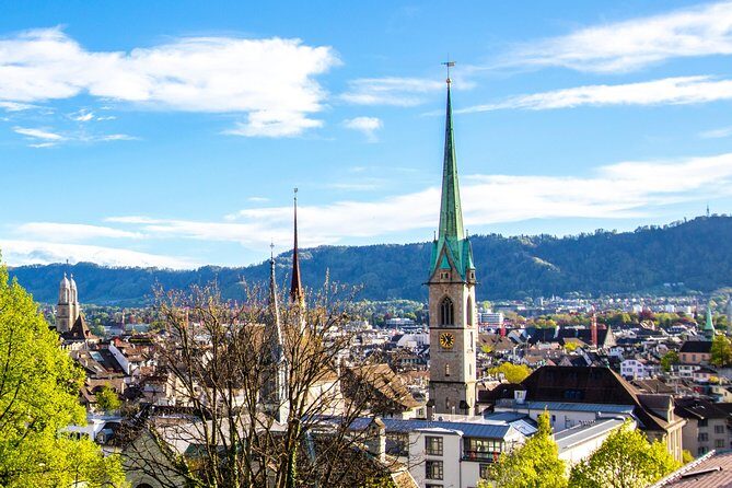 The Secret Doors of Zurich - Stop 1: three hidden doors and the archaeological leftovers of Zurich